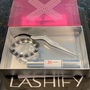 Lashify Eyelash Kit…
